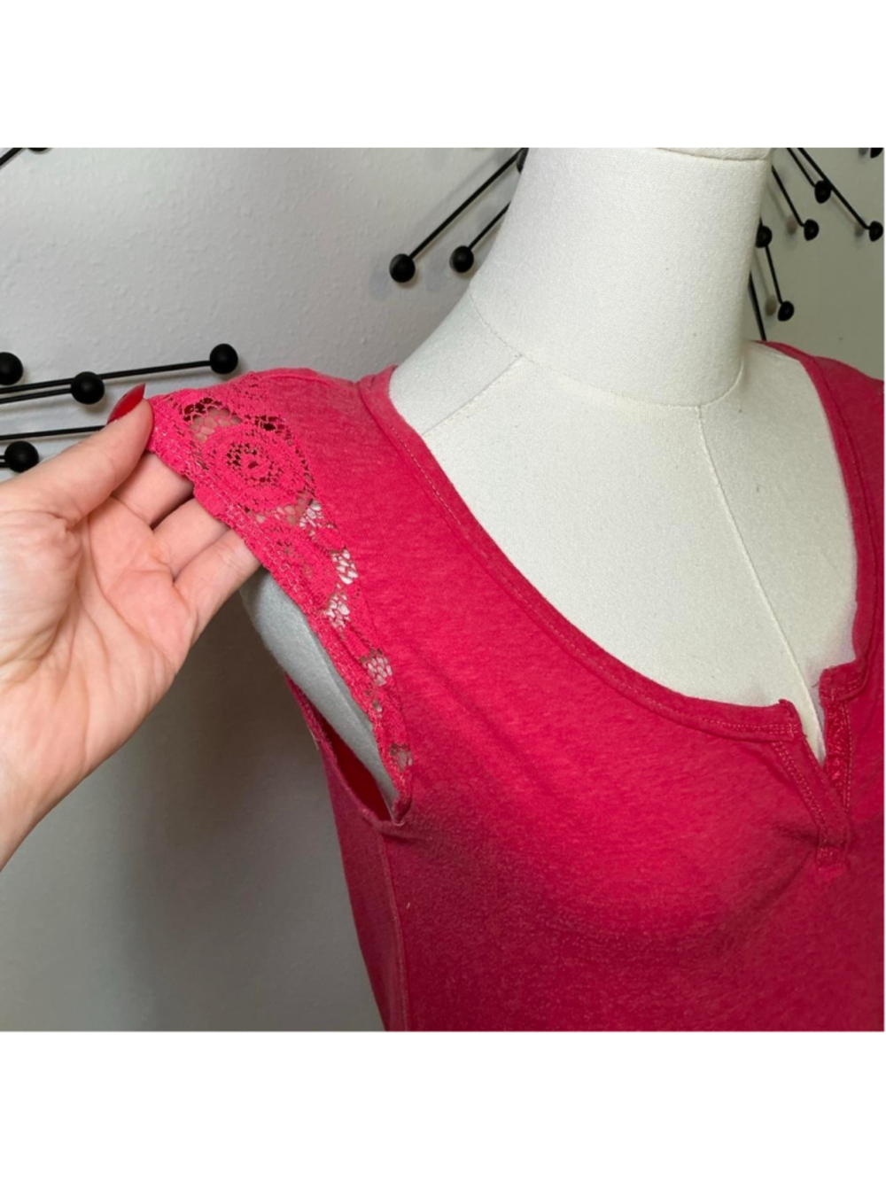 Aeropostale Pink Lace Trim Tank Top Sleeveless Boho Y2K Top Size Medium - Picture 3 of 5
